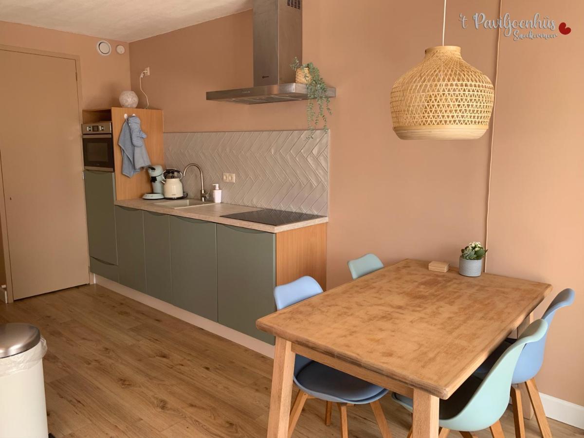 'T Paviljoenhus Bij Sneekermeer Offingawier Exteriér fotografie