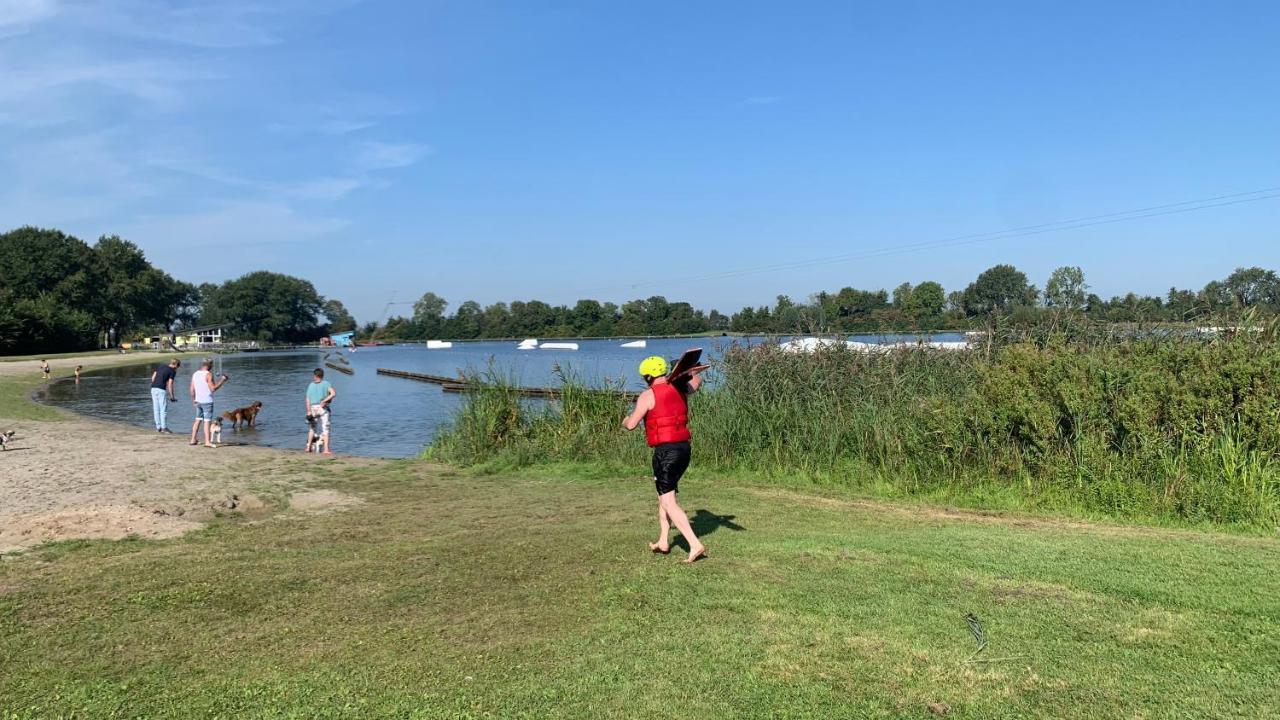 'T Paviljoenhus Bij Sneekermeer Offingawier Exteriér fotografie