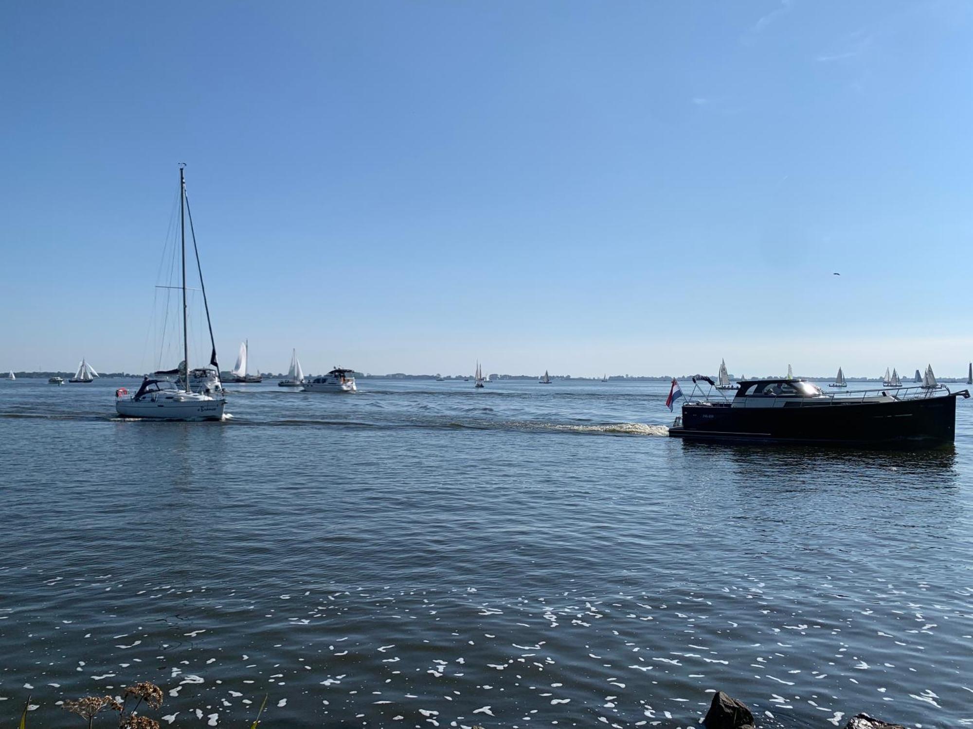 'T Paviljoenhus Bij Sneekermeer Offingawier Exteriér fotografie
