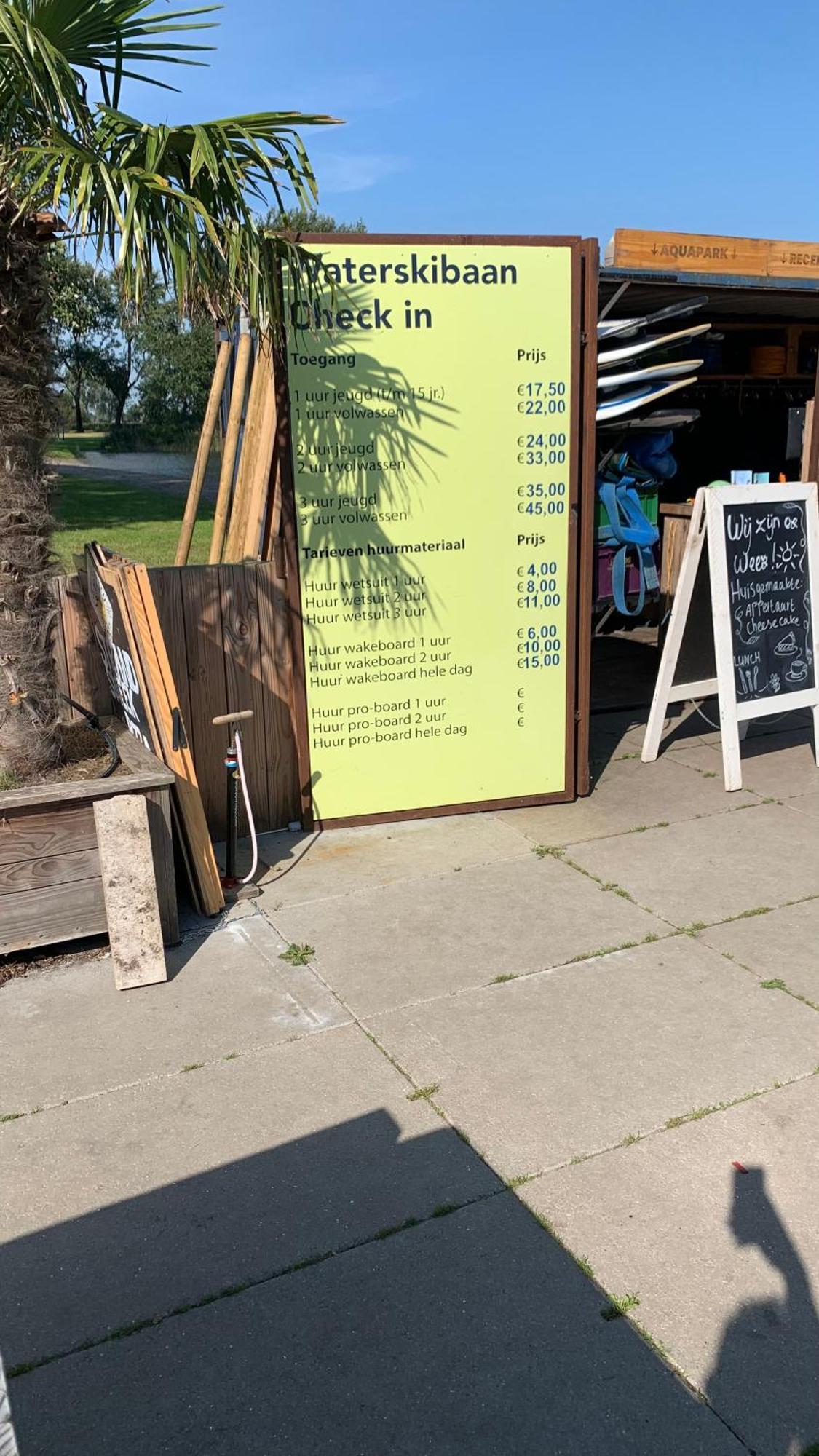 'T Paviljoenhus Bij Sneekermeer Offingawier Exteriér fotografie